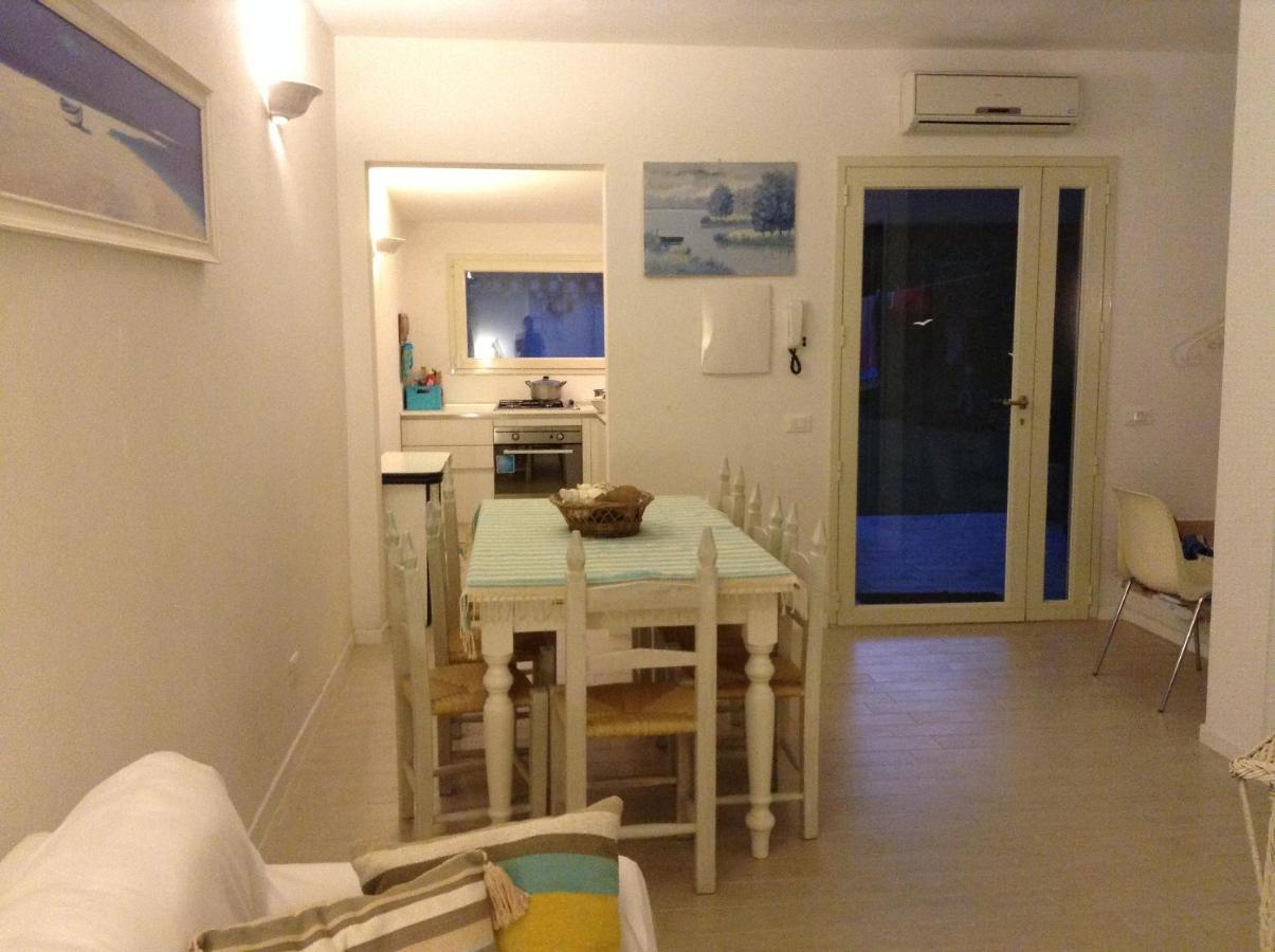 Deliziosa Villa 150 Metri Dal Mare Quartu SantʼElena Exterior foto